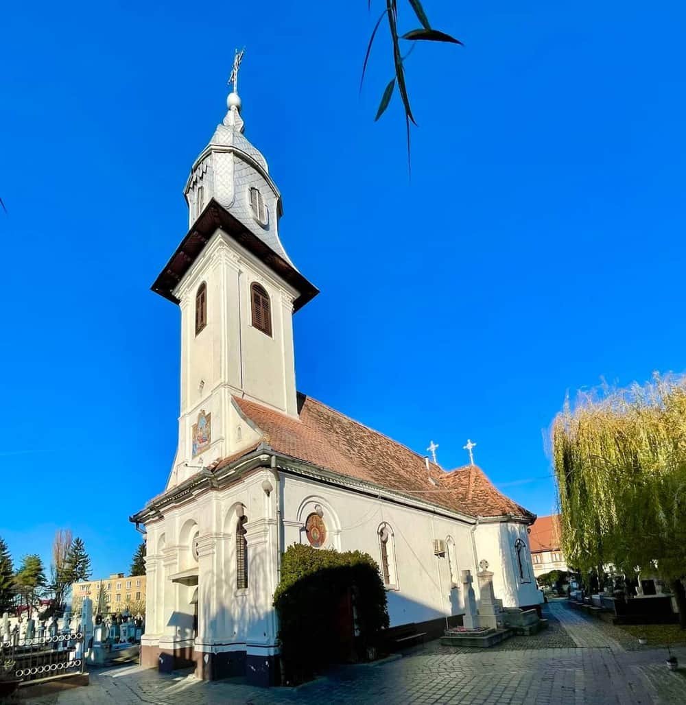 Biserica Adormirea Maicii Domnului (Blumăna)