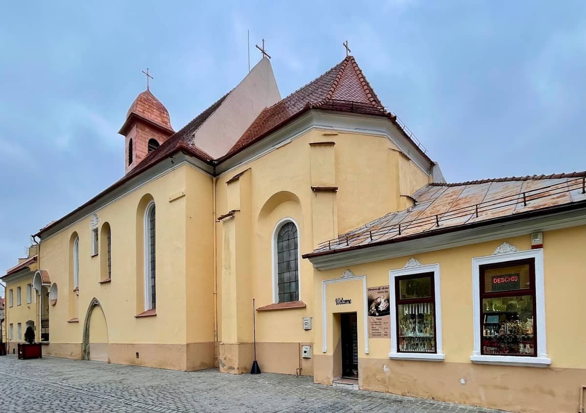 Biserica Romano-Catolică Sfântul Ioan Botezătorul — 2