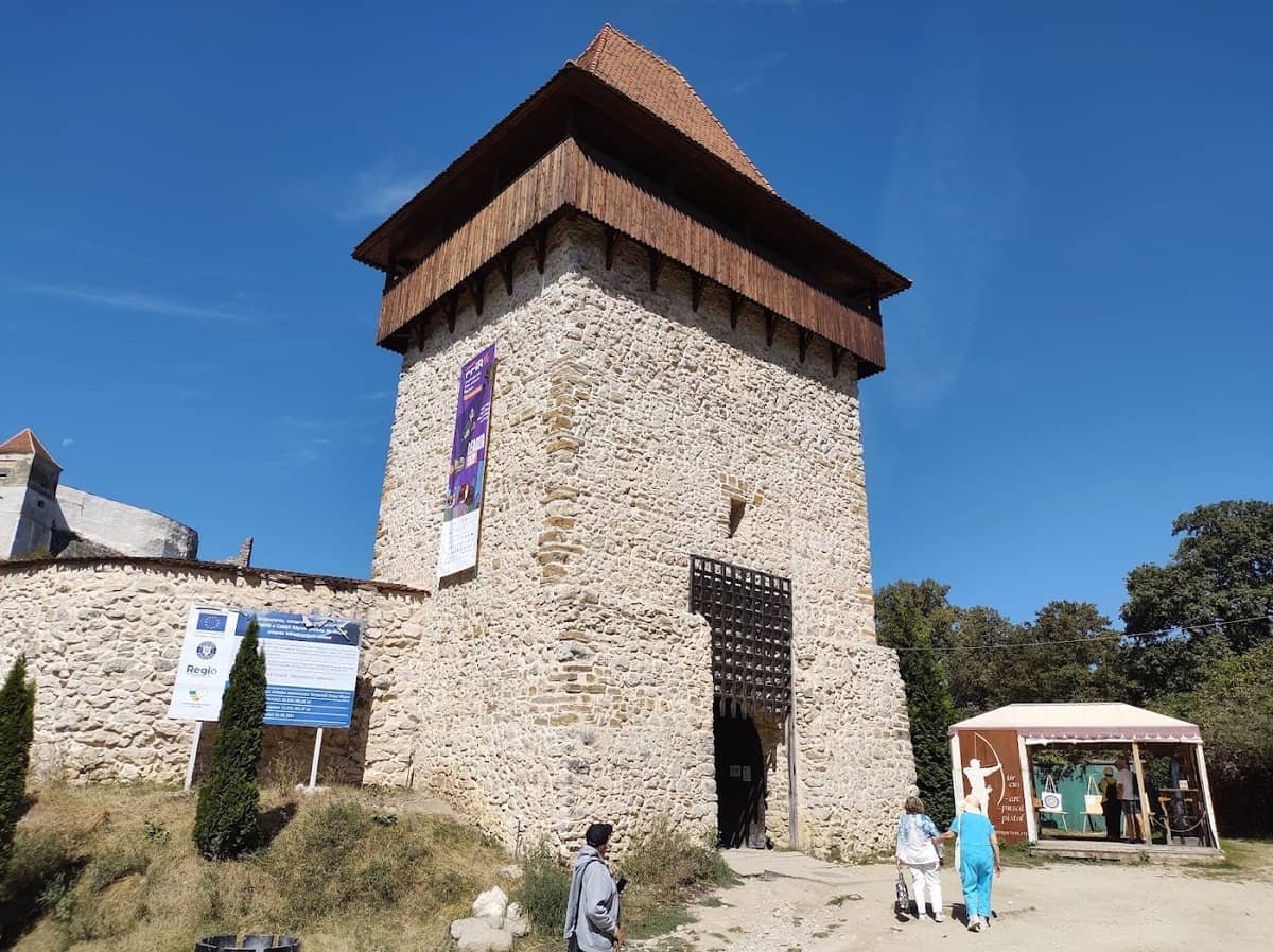 Cetatea Râșnov — 3