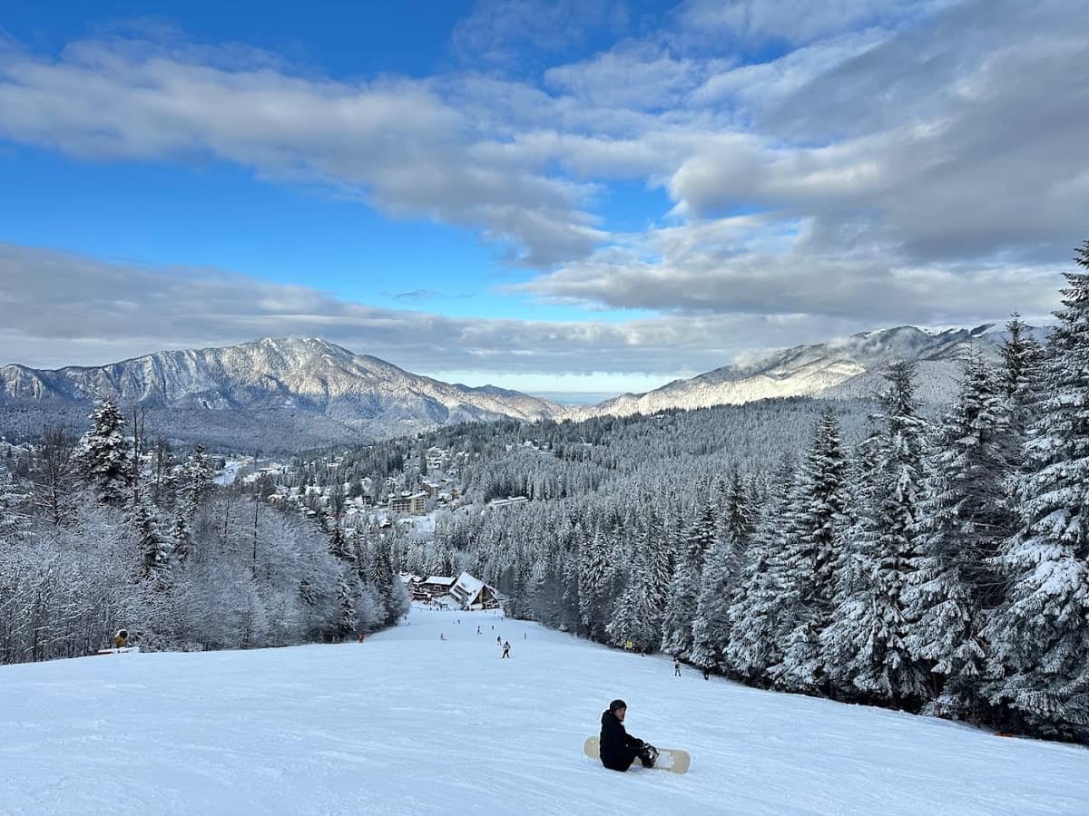 Pârtii lângă Brașov: Predeal, Sinaia, Azuga și încă patru