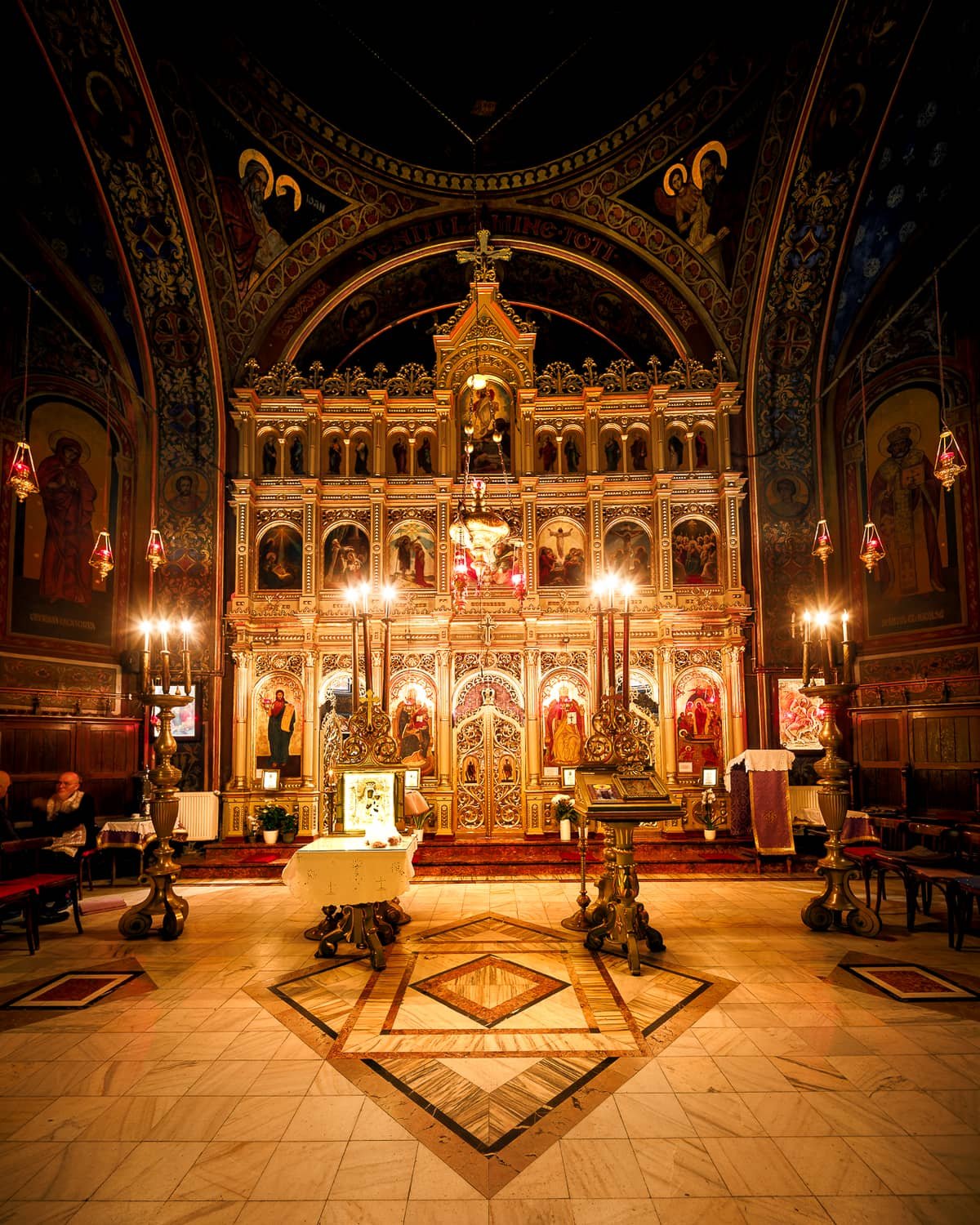 Biserica Adormirea Maicii Domnului (Piața Sfatului)