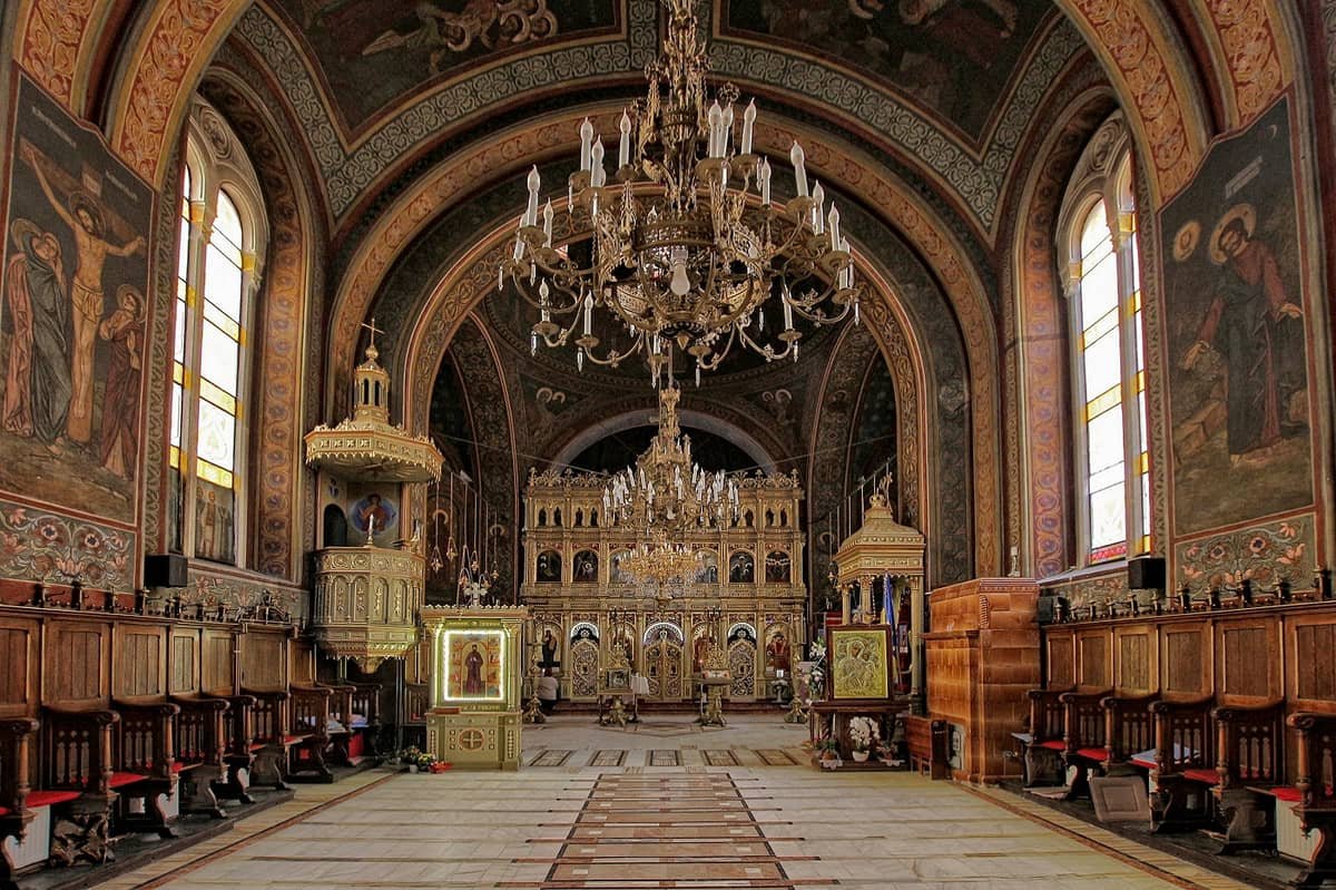 Biserica Adormirea Maicii Domnului (Piața Sfatului) — 2