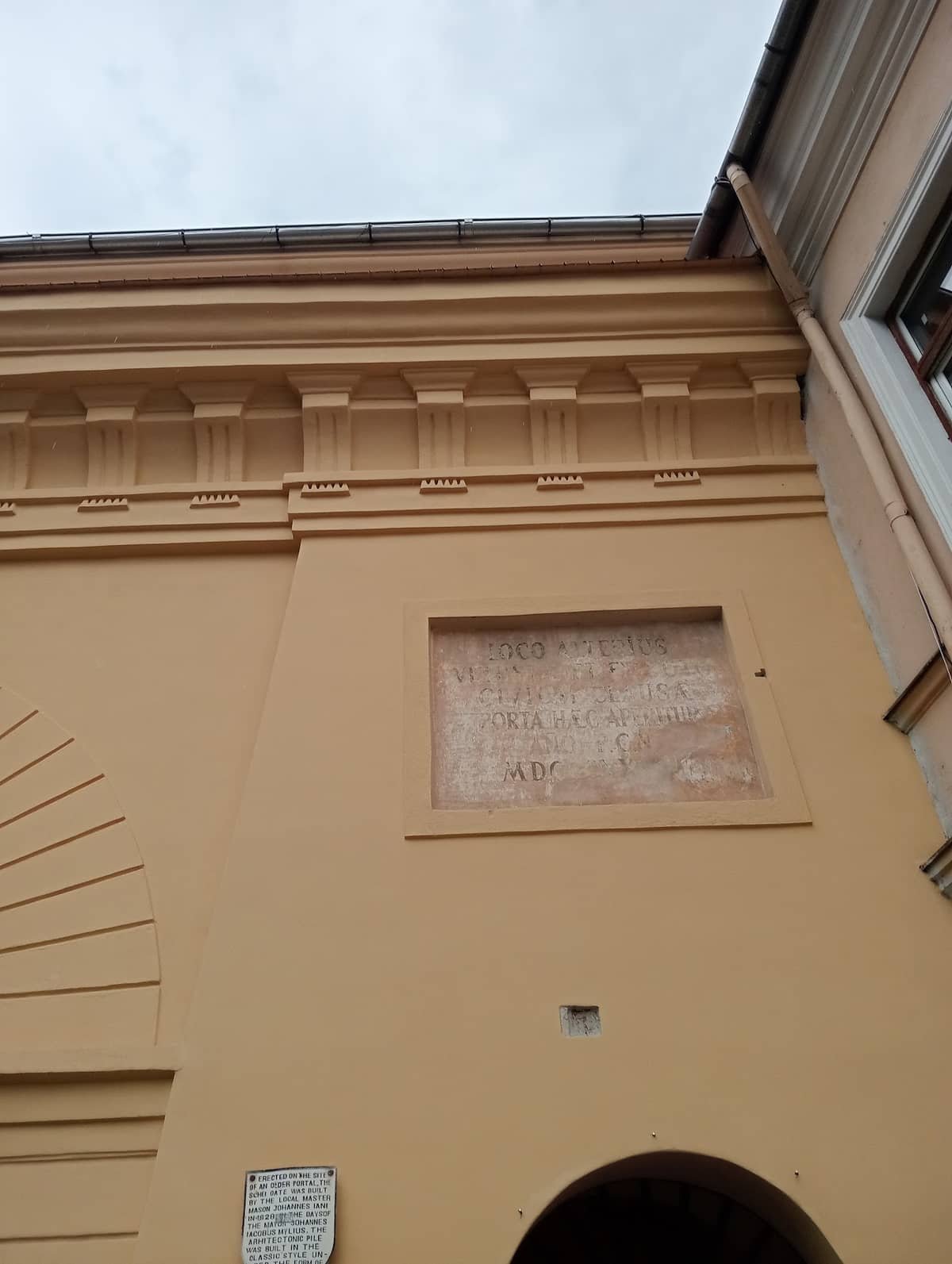 Poarta Șchei — 3