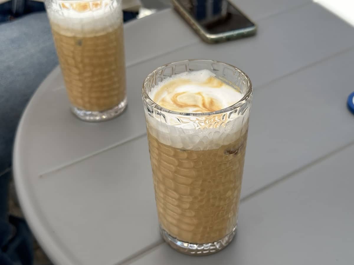 BO coffee shop — 2