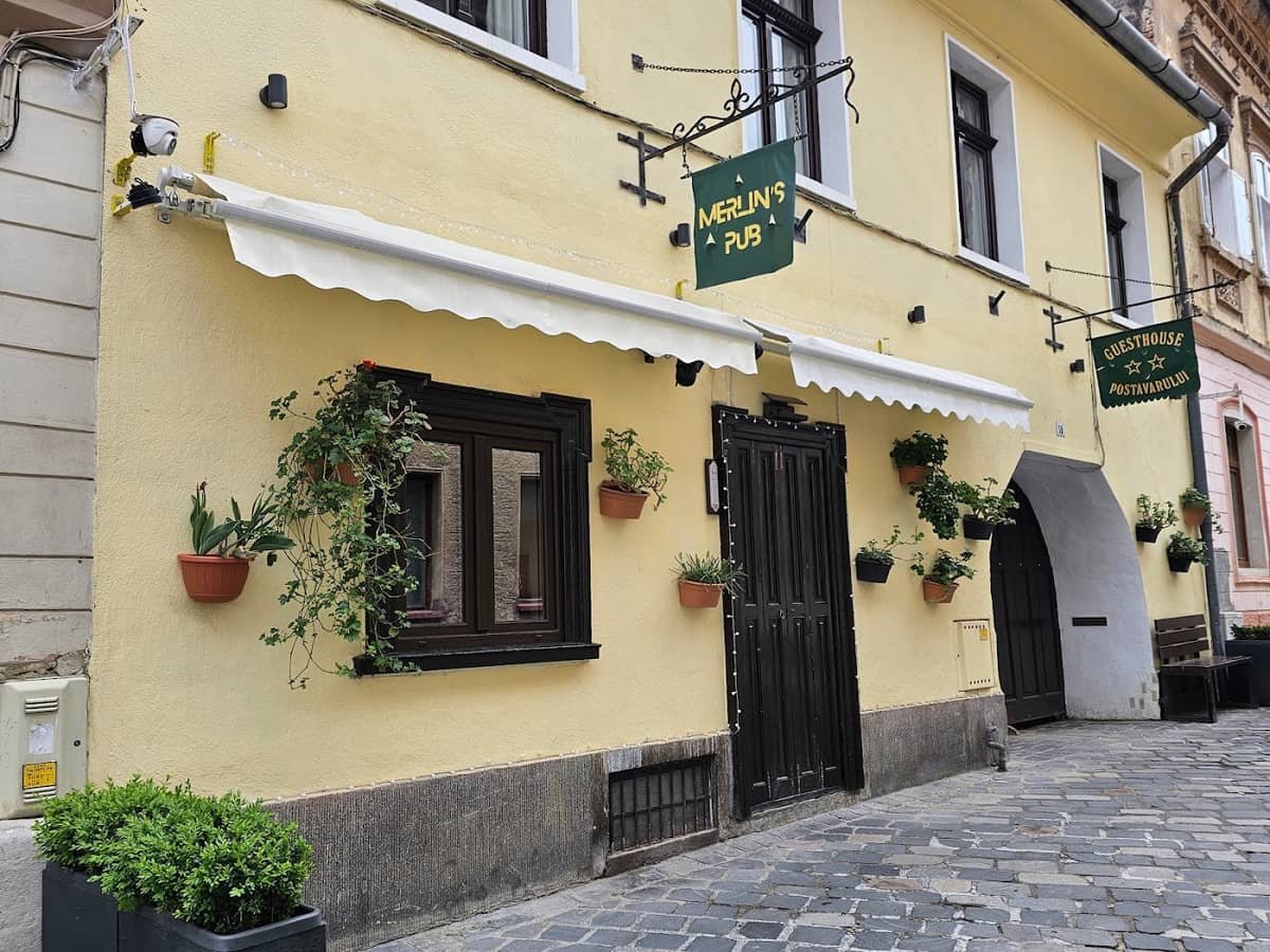 Merlin's Pub — 3