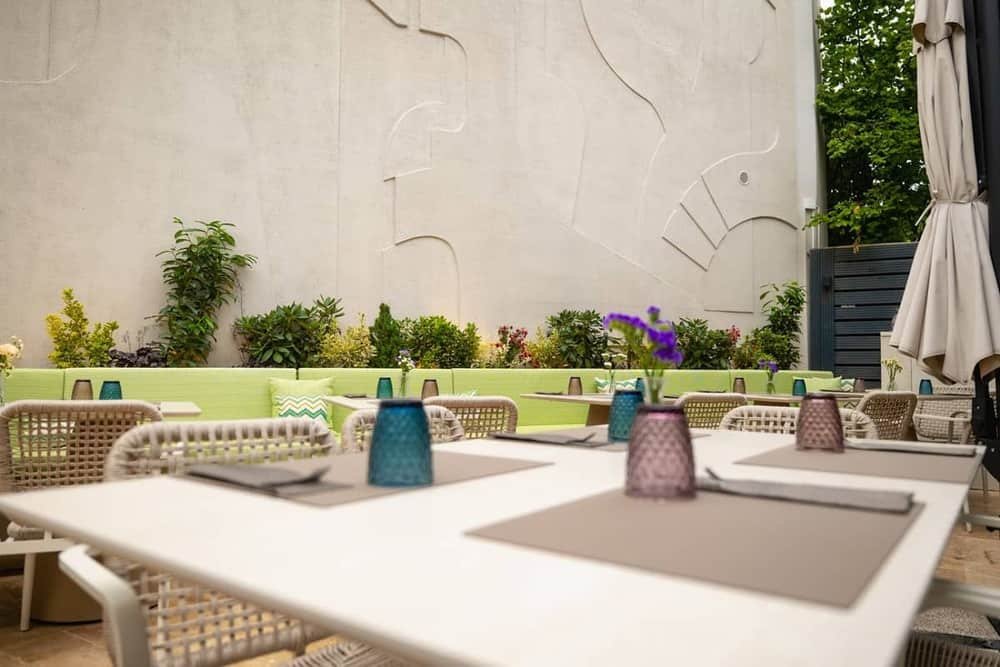 BLOOM | Restaurant Brasov